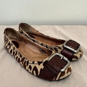 FOSSIL Maddox Leather Calfskin Fur Y2K Cheetah Print Buckle Flats, Brown/Tan- 9